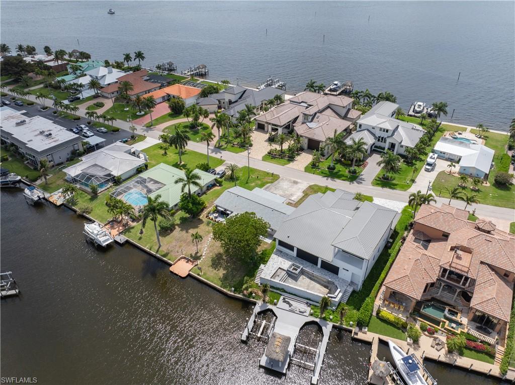 CAPE CORAL - Residential Income