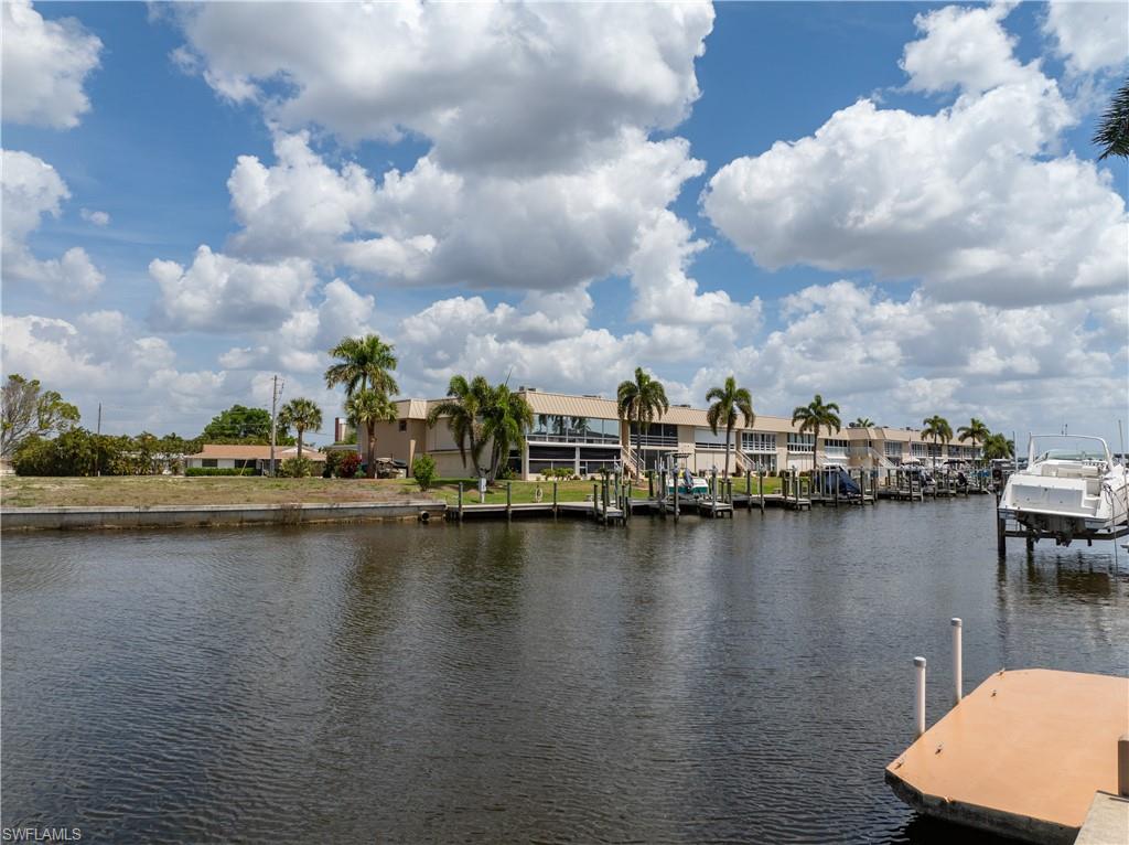 CAPE CORAL - Residential Income