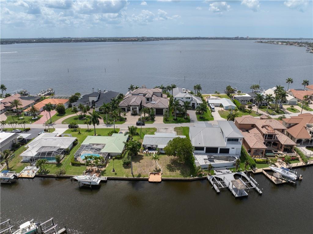 CAPE CORAL - Residential Income