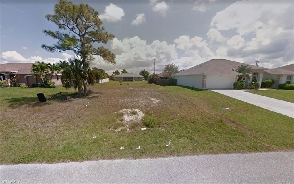 CAPE CORAL - Land