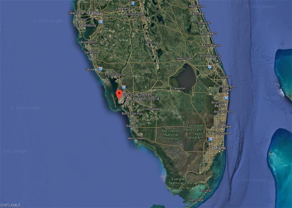 CAPE CORAL - Land