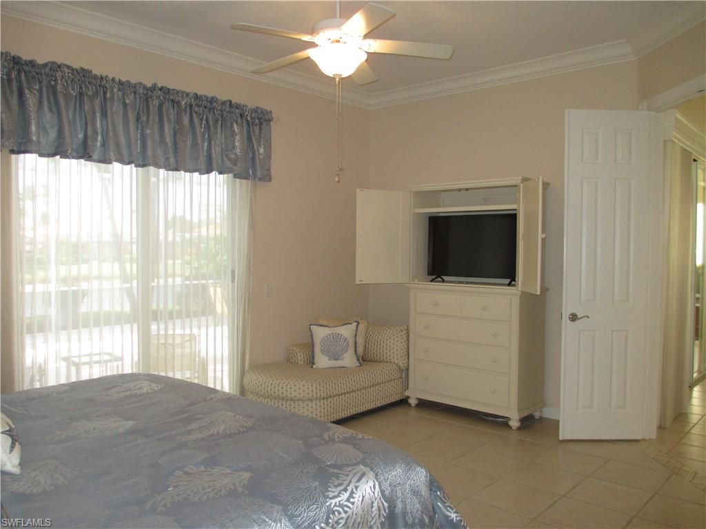 VILLAGE WALK - Residential Lease