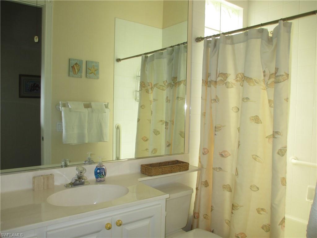VILLAGE WALK - Residential Lease