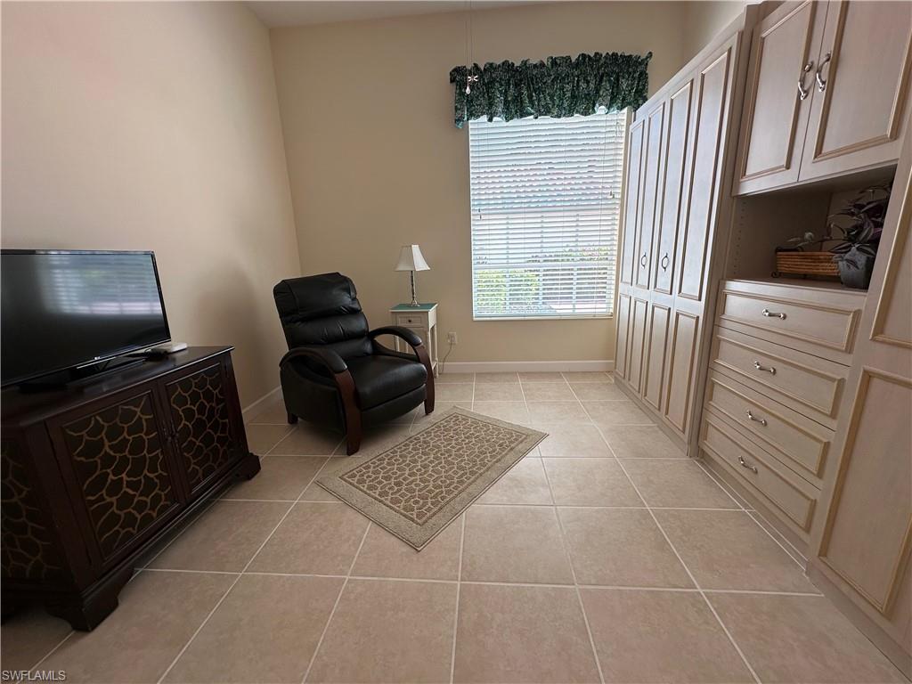 VILLAGE WALK - Residential Lease