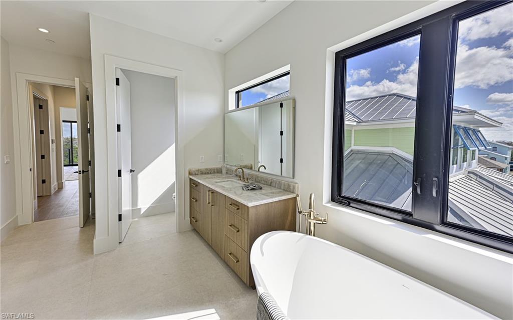 BONITA BEACH - Residential