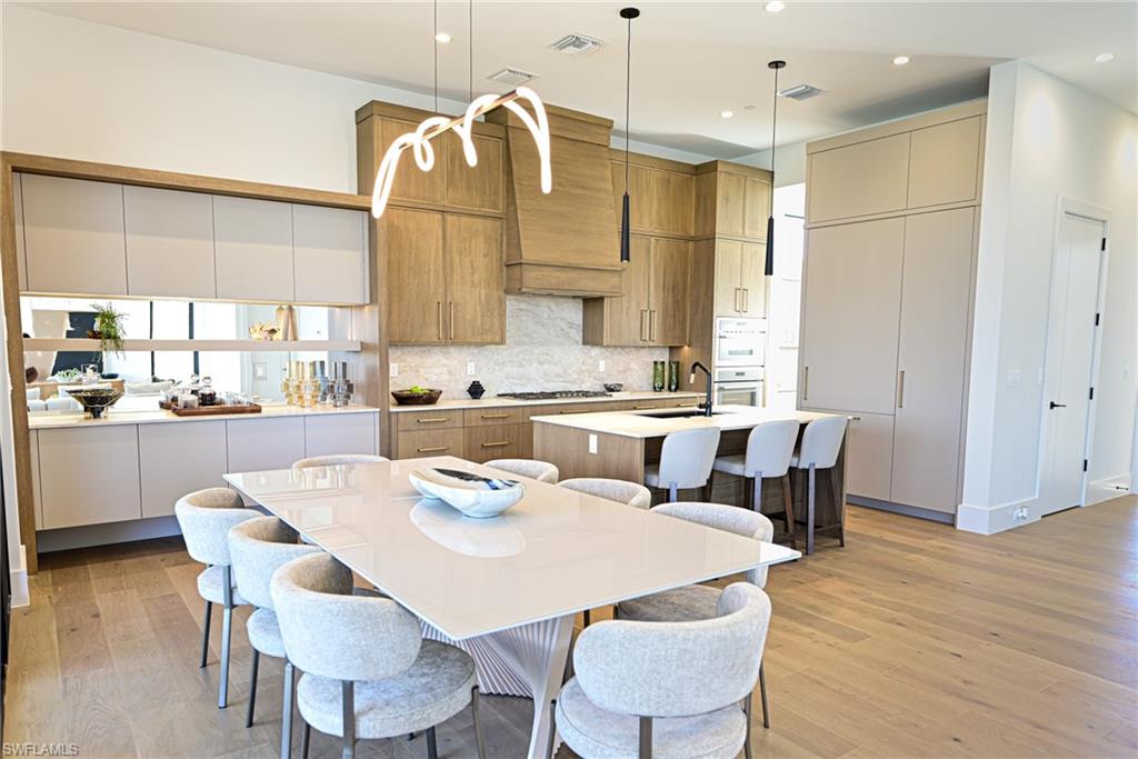 BONITA BEACH - Residential