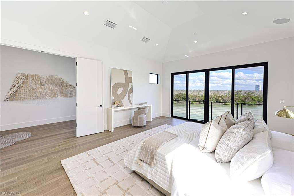 BONITA BEACH - Residential