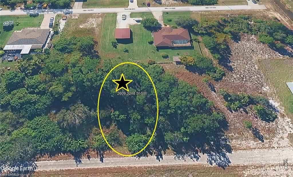 LEHIGH ACRES - Land