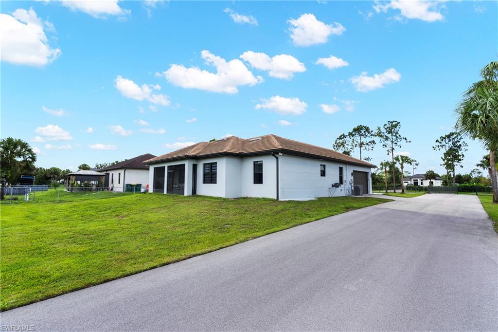 GOLDEN GATE ESTATES - Residential