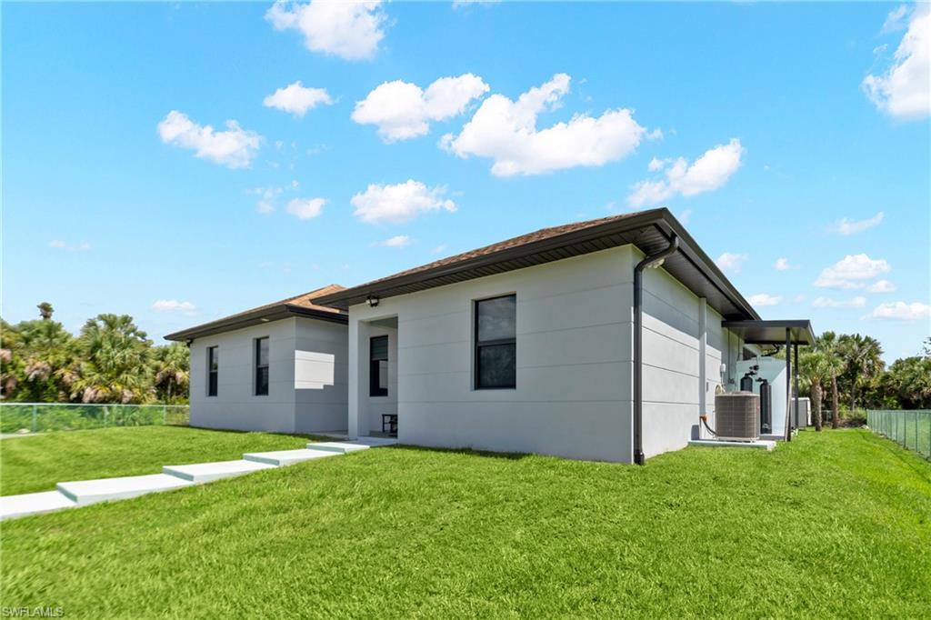 GOLDEN GATE ESTATES - Residential