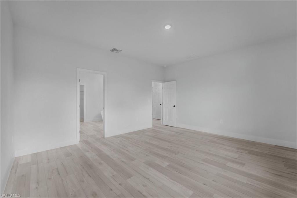SUN N LAKES - Residential