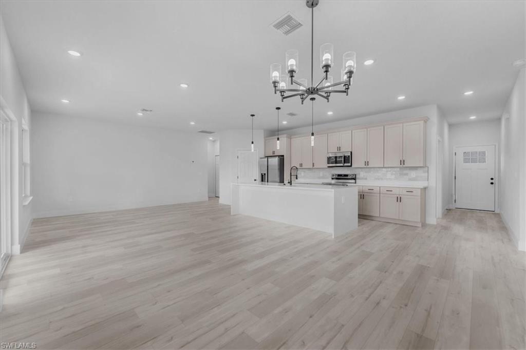 SUN N LAKES - Residential