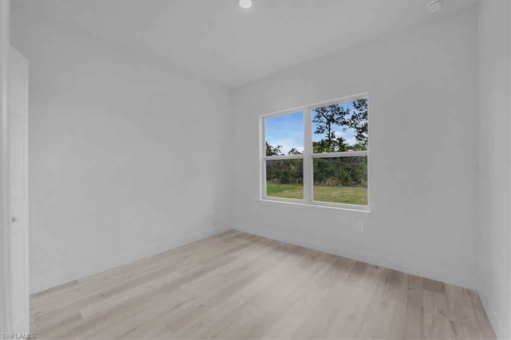 SUN N LAKES - Residential