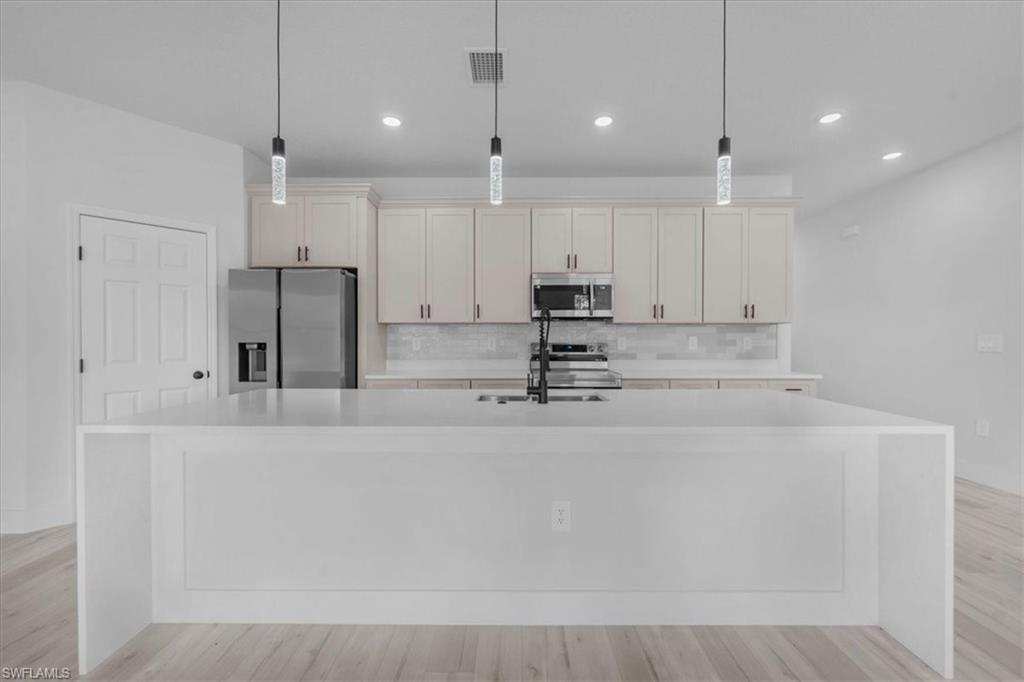 SUN N LAKES - Residential