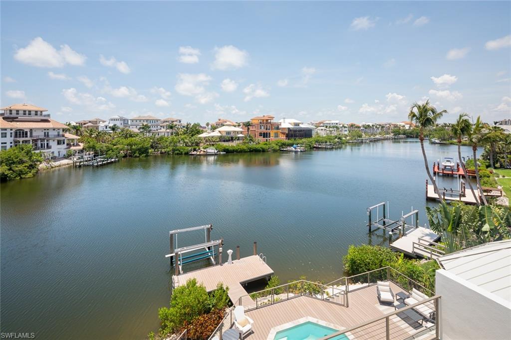 BAYFRONT GARDENS - Residential