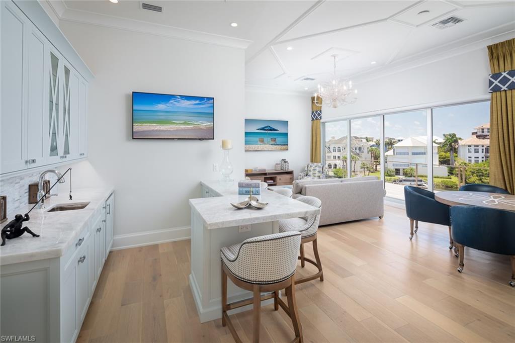BAYFRONT GARDENS - Residential