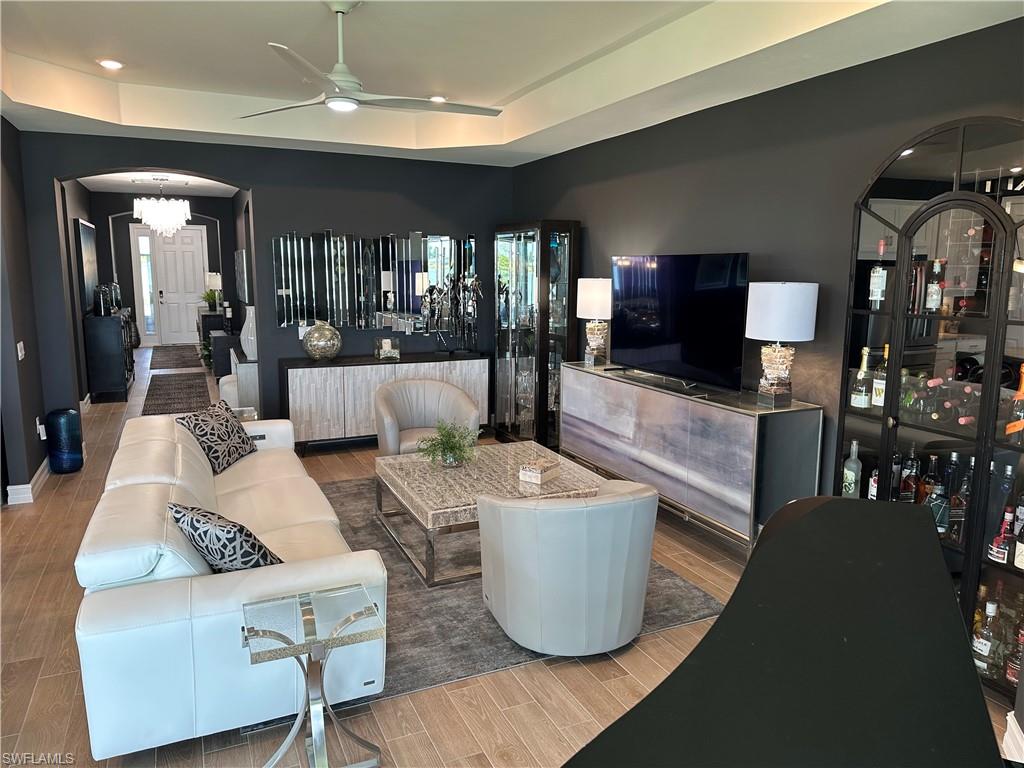 STONEWATER - Residential