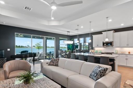 STONEWATER - Residential