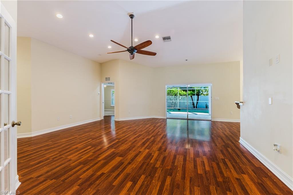 HAWK'S PRESERVE - Residential