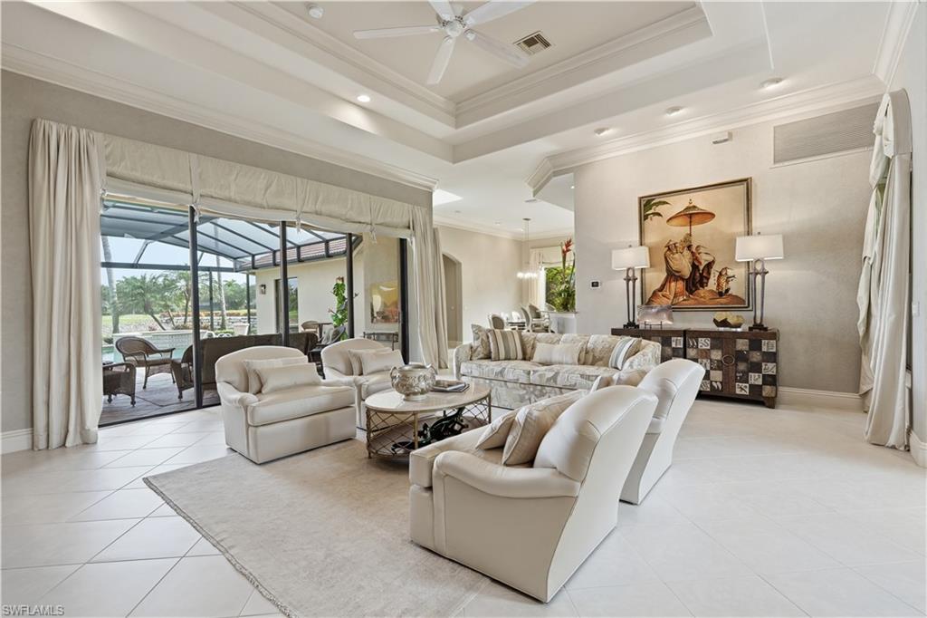 VILLA TUSCANY - Residential