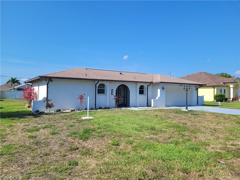 CAPE CORAL - Residential