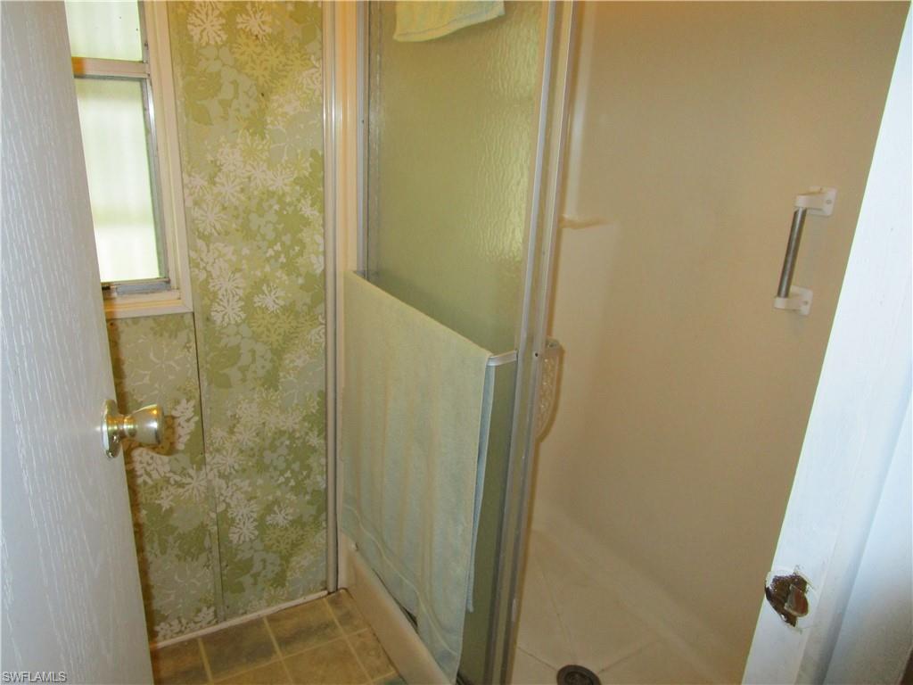 LAUREL ESTATES MOBILE HOME VIL - Residential