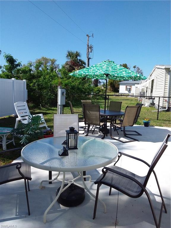 LAUREL ESTATES MOBILE HOME VIL - Residential