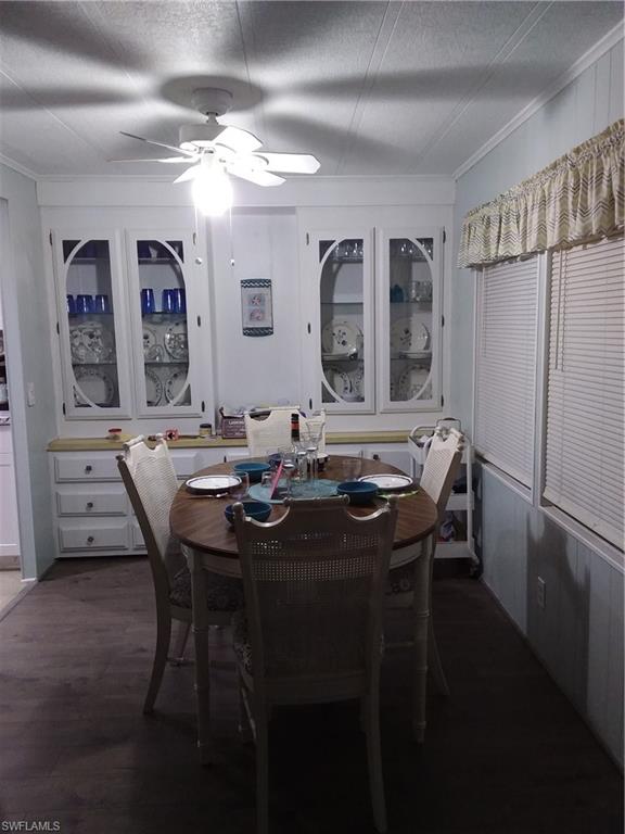 LAUREL ESTATES MOBILE HOME VIL - Residential