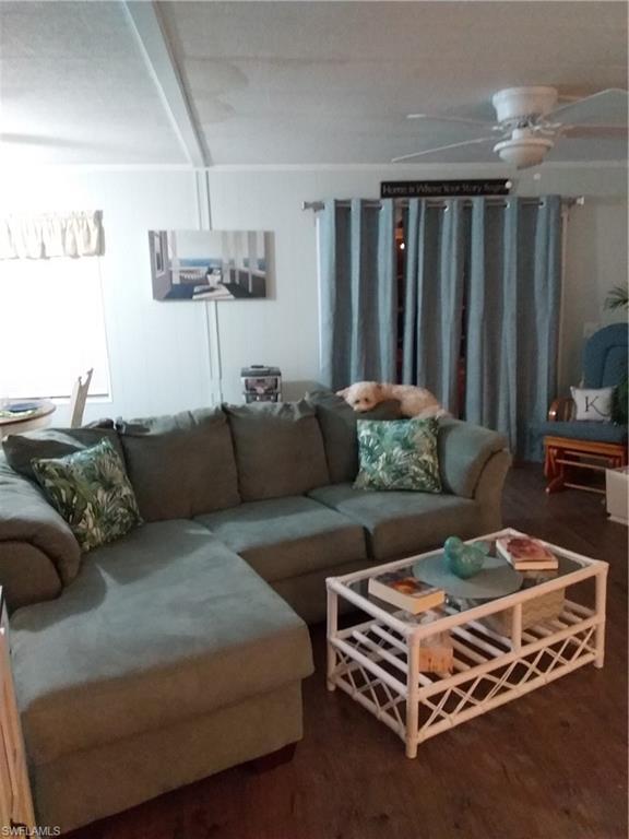 LAUREL ESTATES MOBILE HOME VIL - Residential