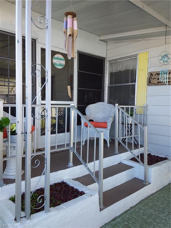 LAUREL ESTATES MOBILE HOME VIL - Residential