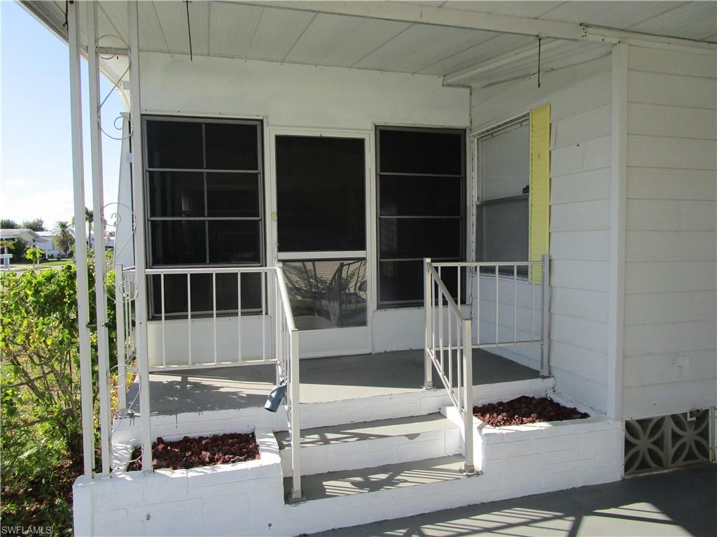 LAUREL ESTATES MOBILE HOME VIL - Residential