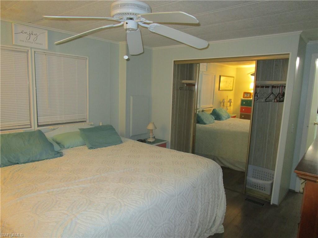 LAUREL ESTATES MOBILE HOME VIL - Residential