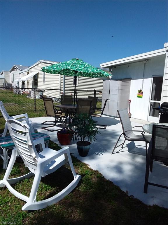 LAUREL ESTATES MOBILE HOME VIL - Residential