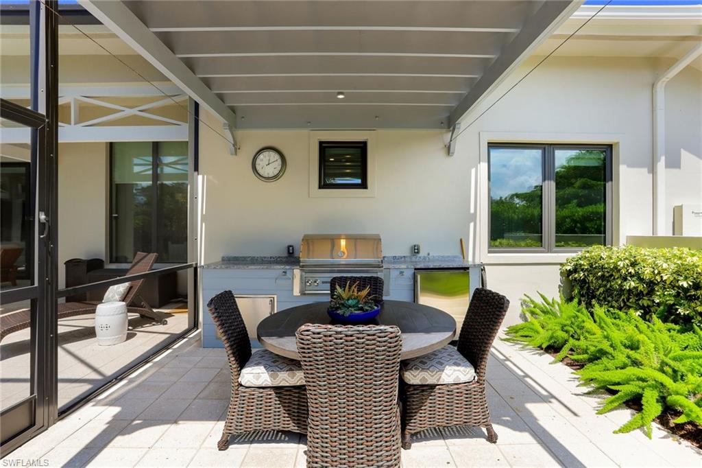MOORINGS - Residential