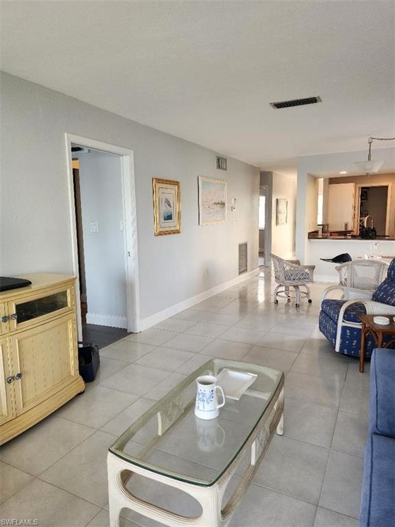 GULLWING CONDO - Residential