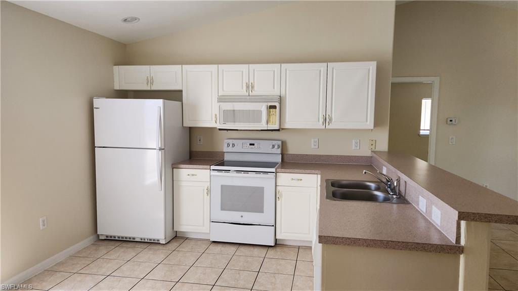 LEHIGH ACRES - Residential Lease