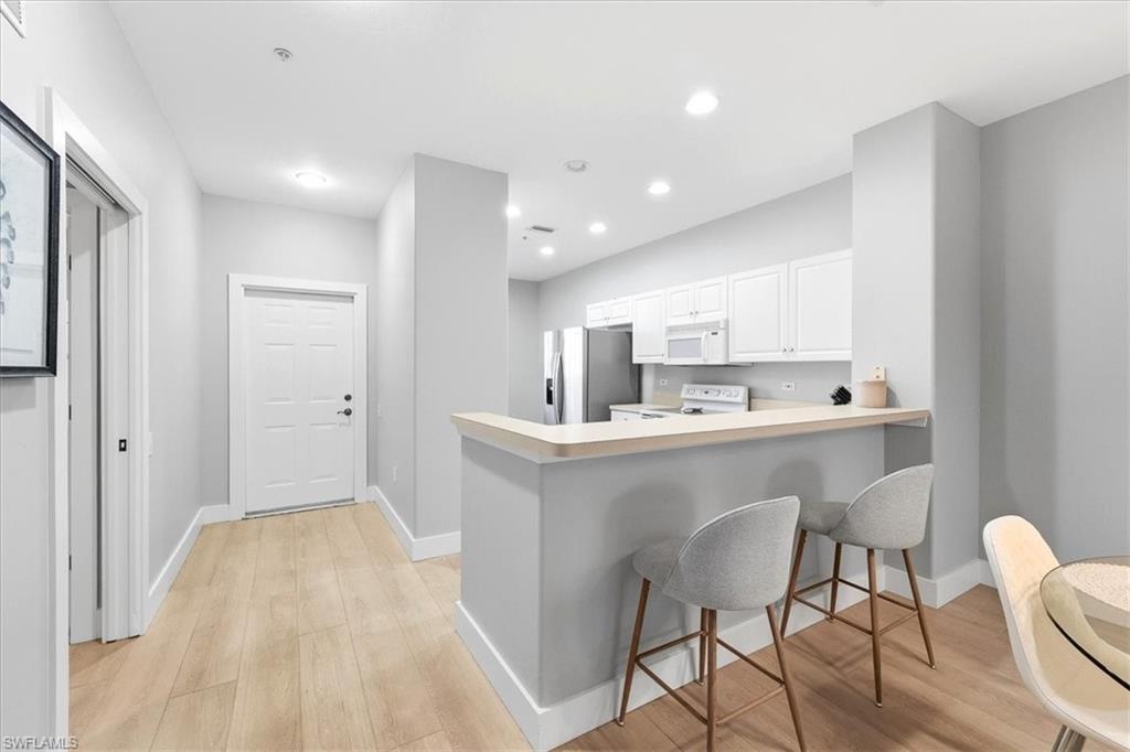 WATERFORD AT VANDERBILT COUNTRY CLUB - Residential Lease