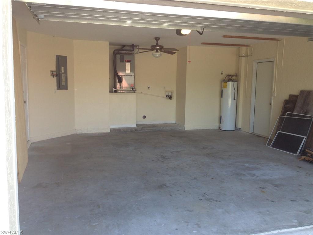 SAN CARLOS PARK - Residential Lease