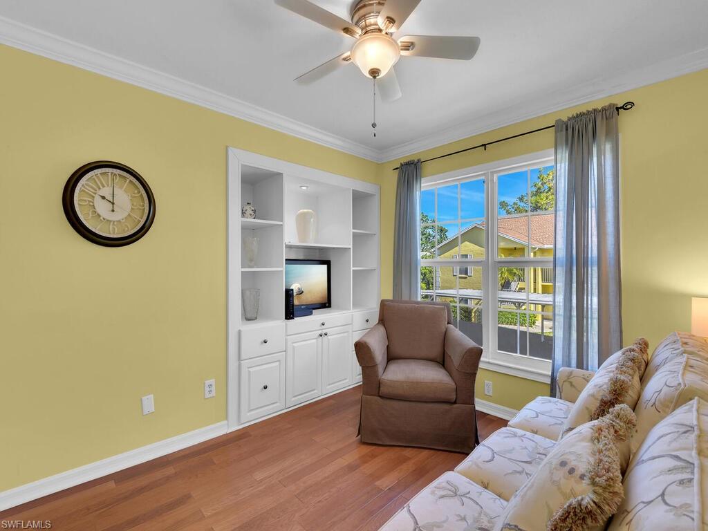 GREENWOOD VILLAGE AT KINGS LAKE - Residential