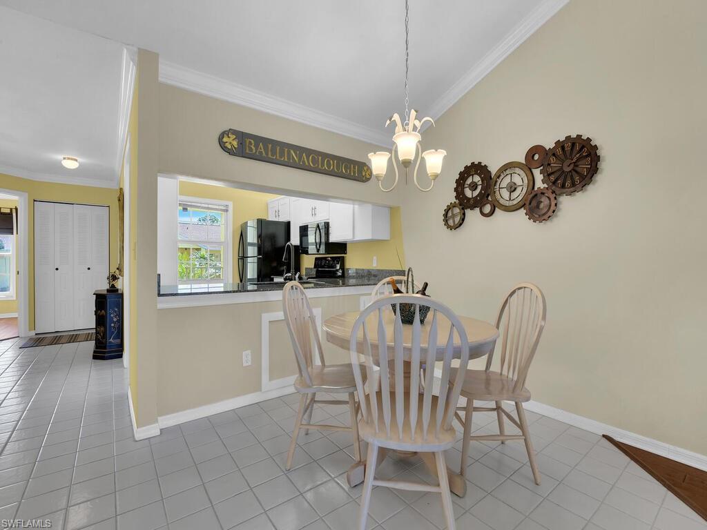 GREENWOOD VILLAGE AT KINGS LAKE - Residential