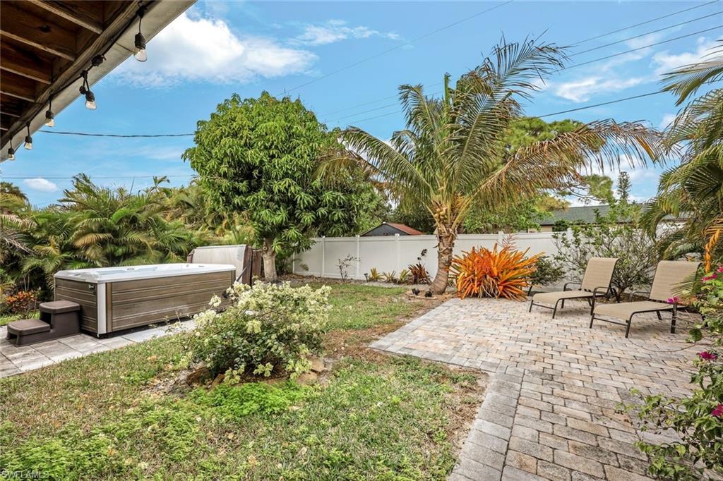 NAPLES PARK - Residential