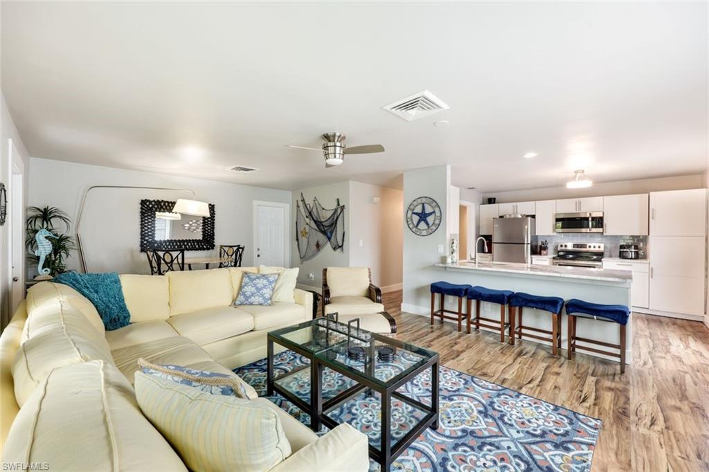 NAPLES PARK - Residential