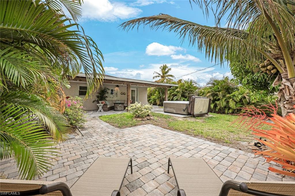 NAPLES PARK - Residential
