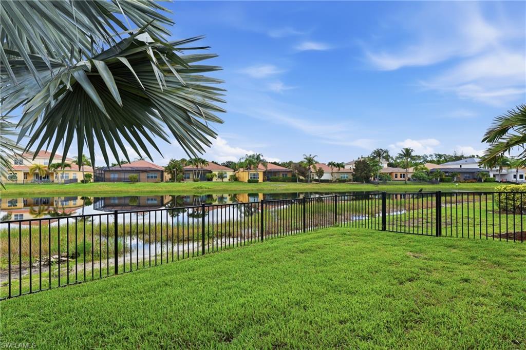 MARBELLA LAKES - Residential