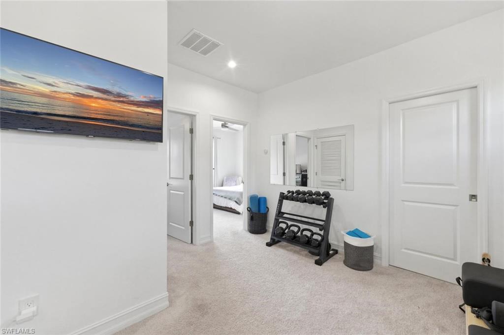 VANDERBILT RESERVE - Residential Lease
