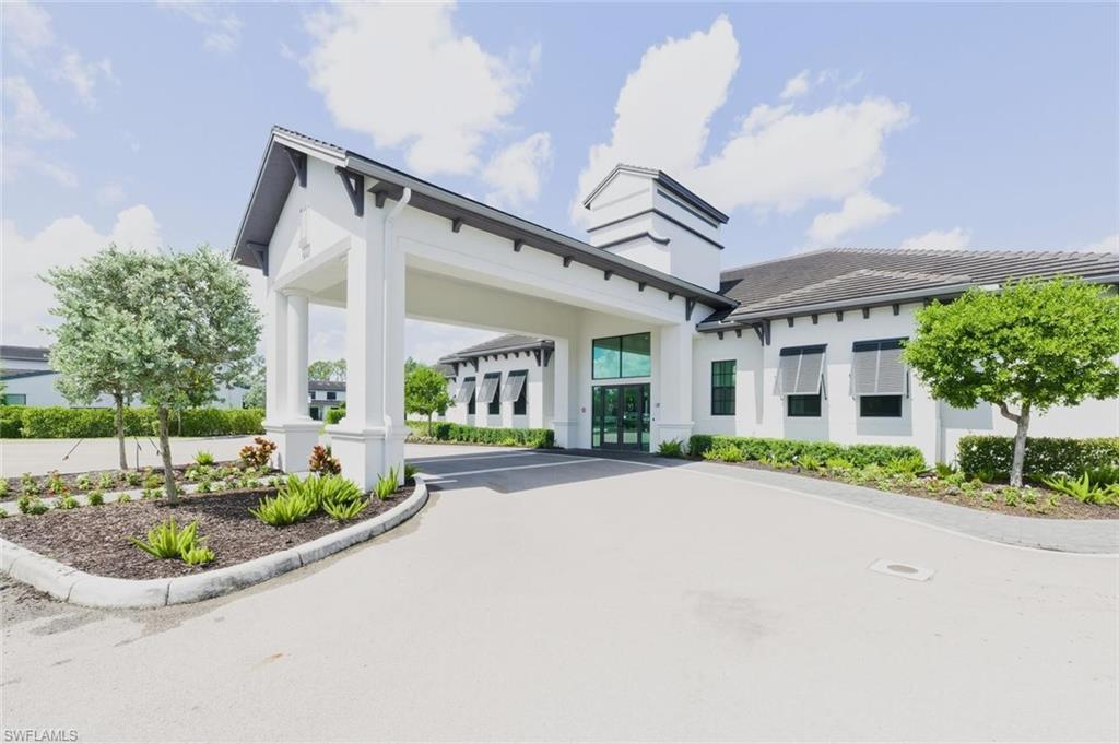 VANDERBILT RESERVE - Residential Lease