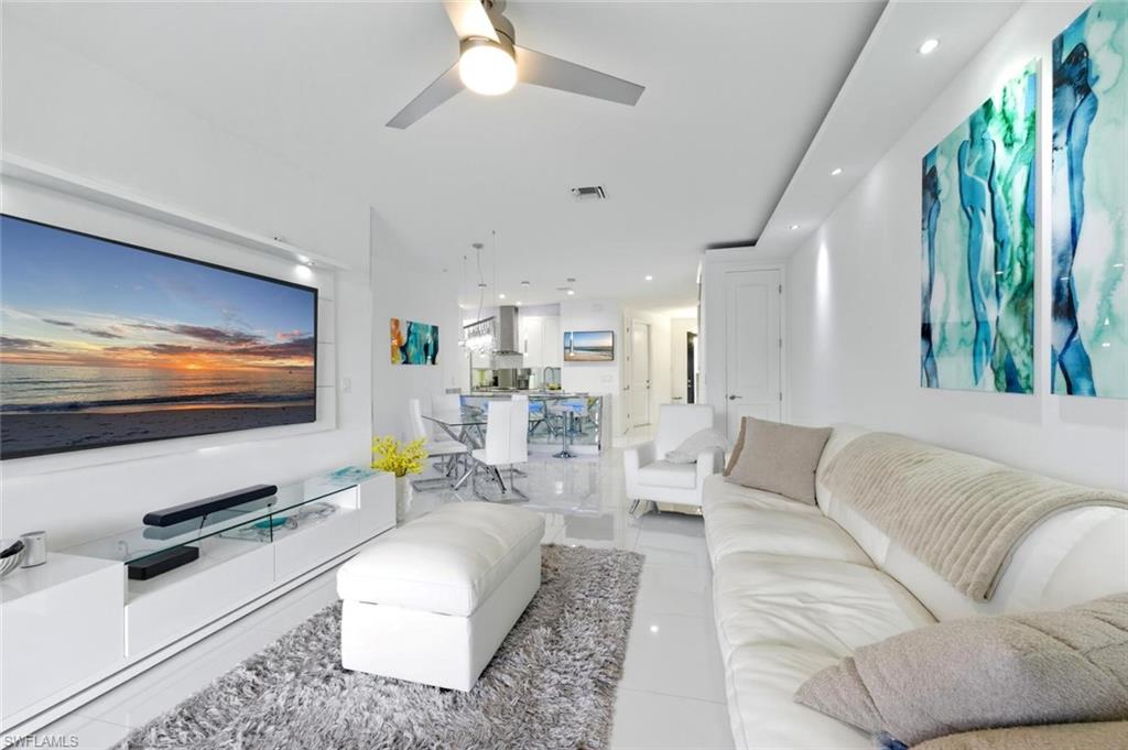 VANDERBILT RESERVE - Residential Lease