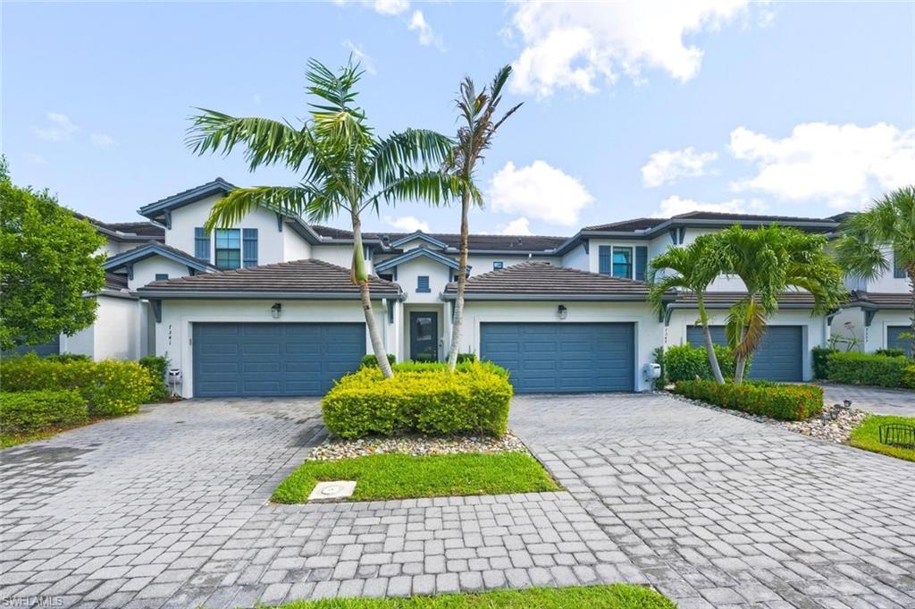 VANDERBILT RESERVE - Residential Lease