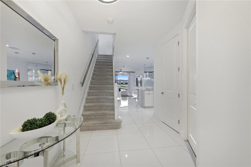 VANDERBILT RESERVE - Residential Lease