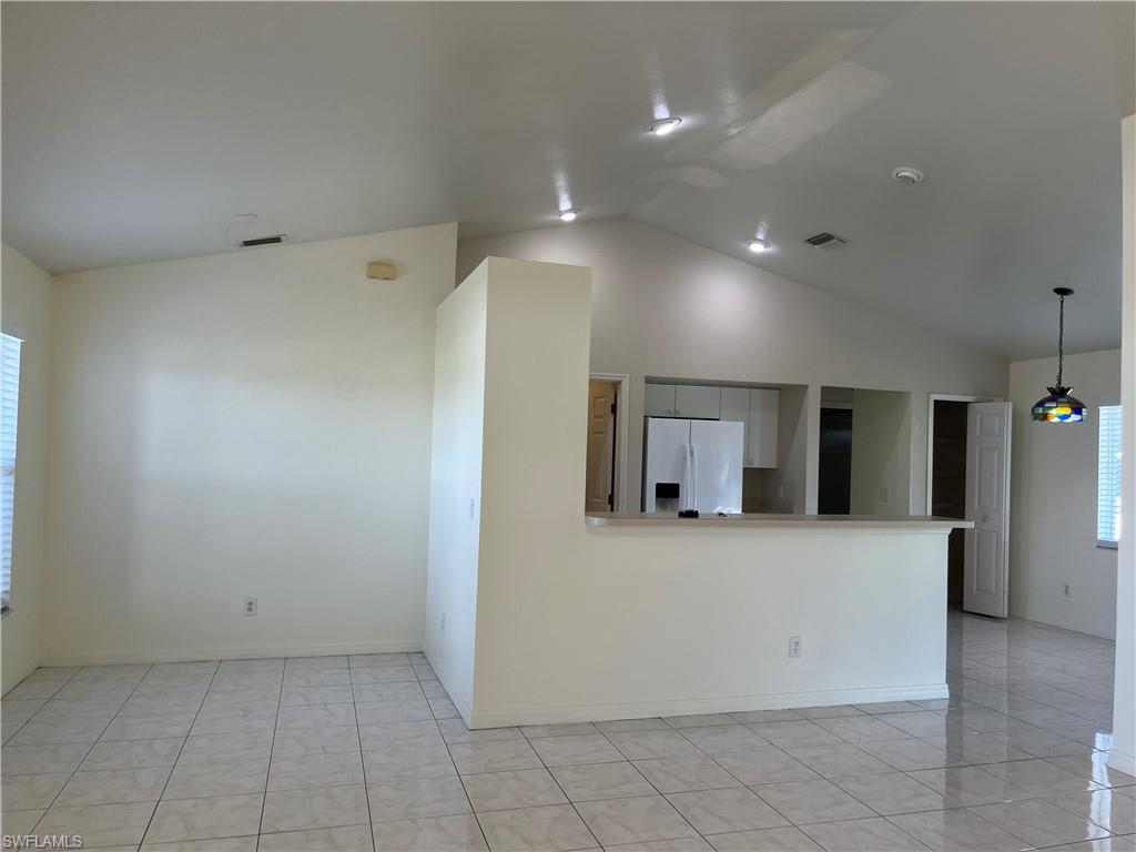 CAPE CORAL - Residential Lease